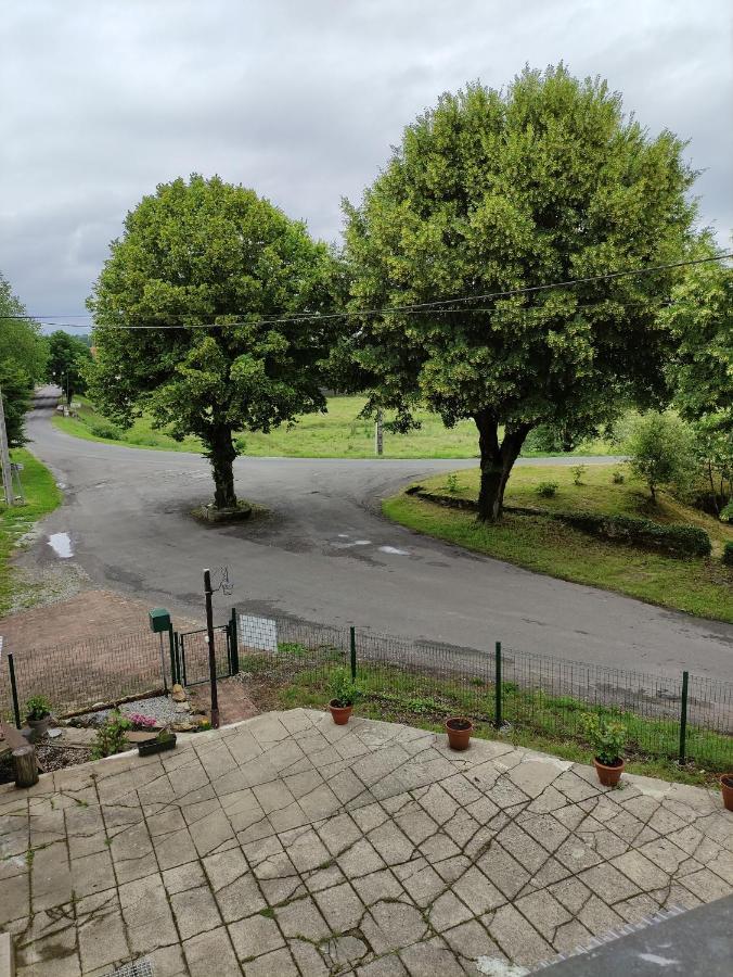 Gite Les Eylauds Pionsat Zewnętrze zdjęcie