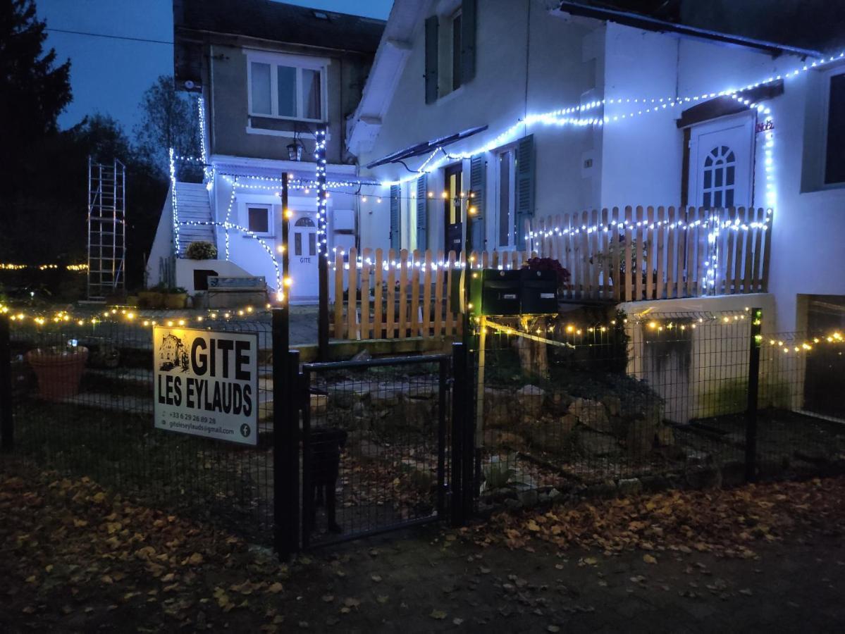 Gite Les Eylauds Pionsat Zewnętrze zdjęcie
